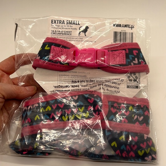 NWT Vibrant Life Harness Navy with hearts and bow. Size XS - Picture 7 of 7